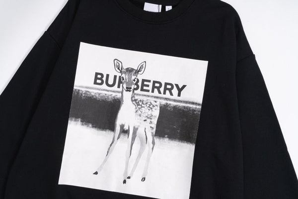 Three-quarter angle view of Burberry luxury piece style No.516