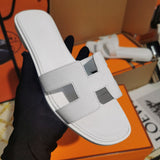 Hermès Black Platform Sandals - Sole Detail View