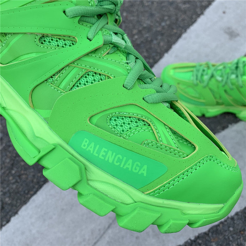 Balenciaga shoes Style 392 - interior and comfort detail