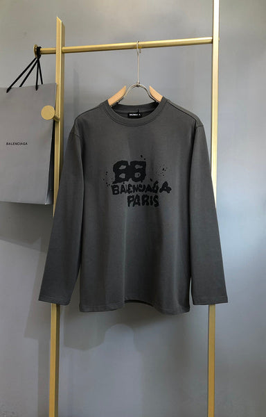 Side profile view of Balenciaga luxury piece style No.379