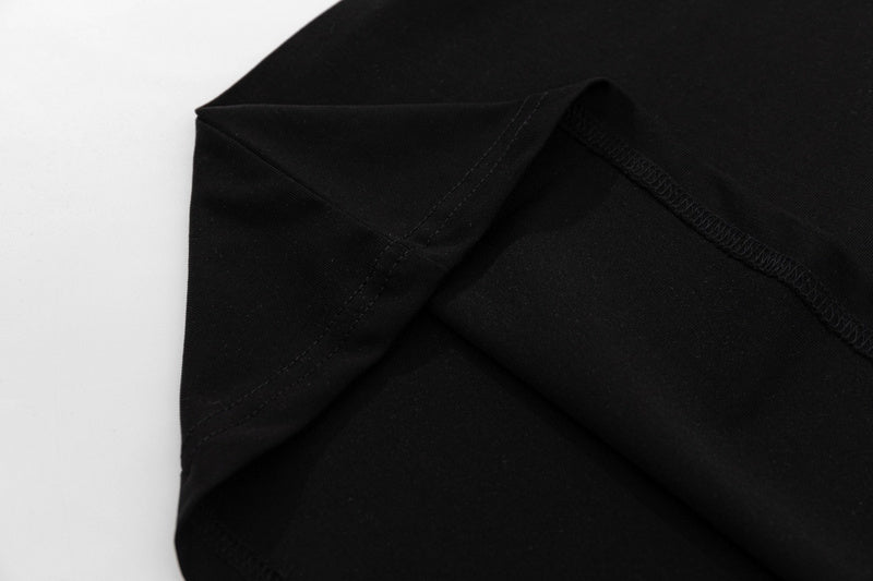 Texture and finish detail of Burberry luxury piece style No.255