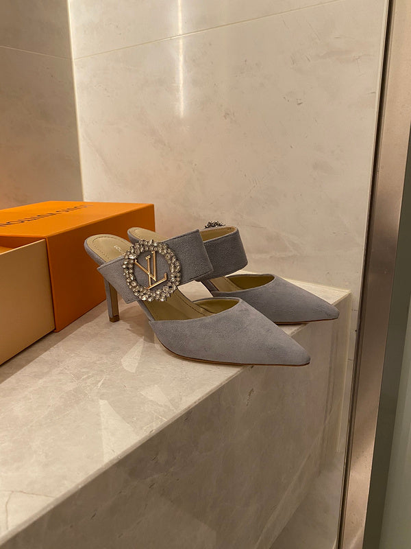 Louis Vuitton shoes Style 273 - logo and branding close-up