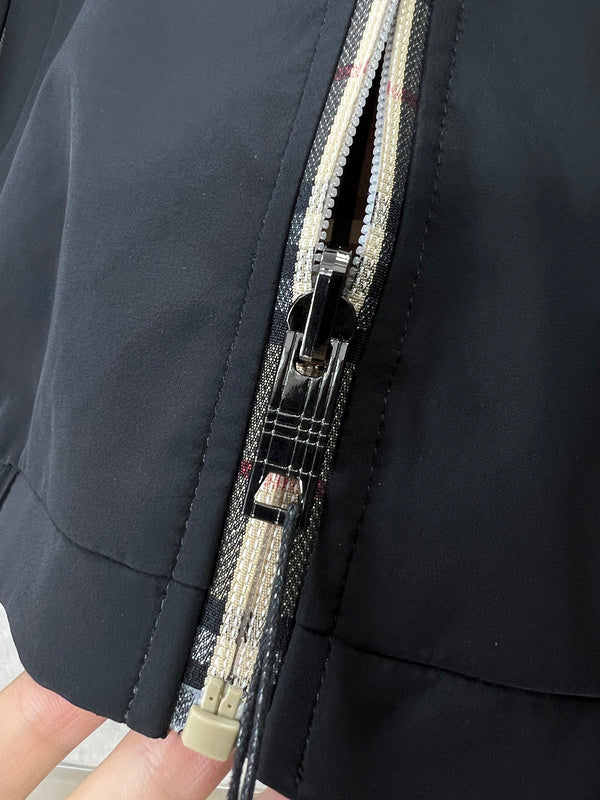 Front view of Burberry luxury piece style No.354