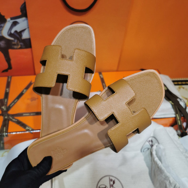 Hermes sandals Style 074 - styled lifestyle view