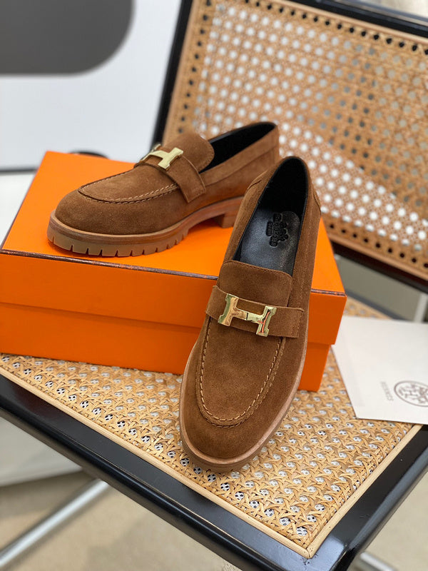Hermes shoes Style 252 - back heel detail