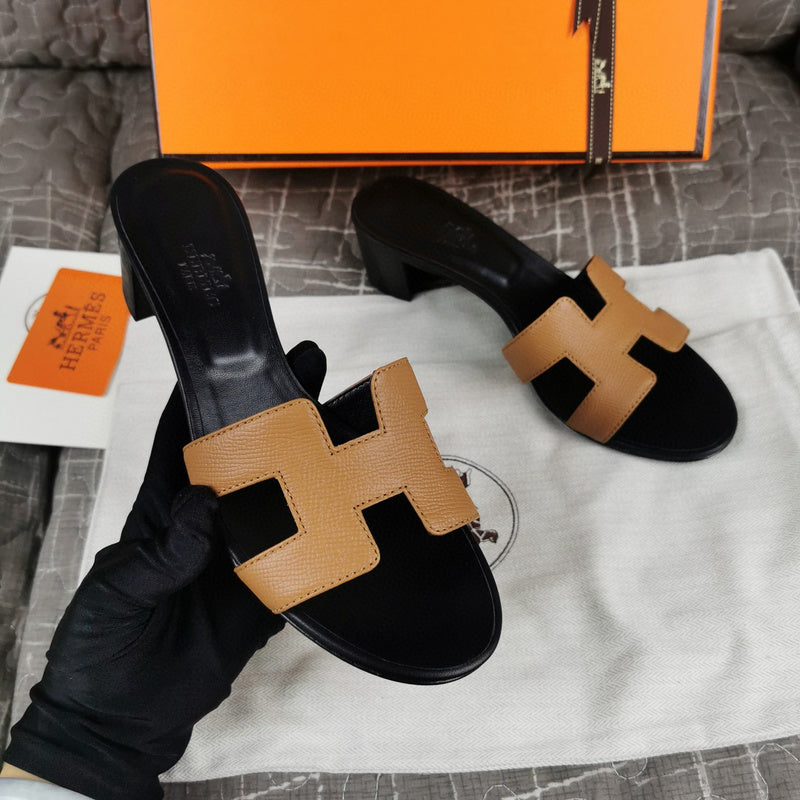 Hermes sandals Style 004 - front view, elevated everyday design