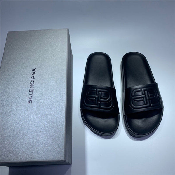 Balenciaga sandals Style 143 - side profile detail