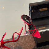 Styling view of Saint Laurent luxury piece style No.080