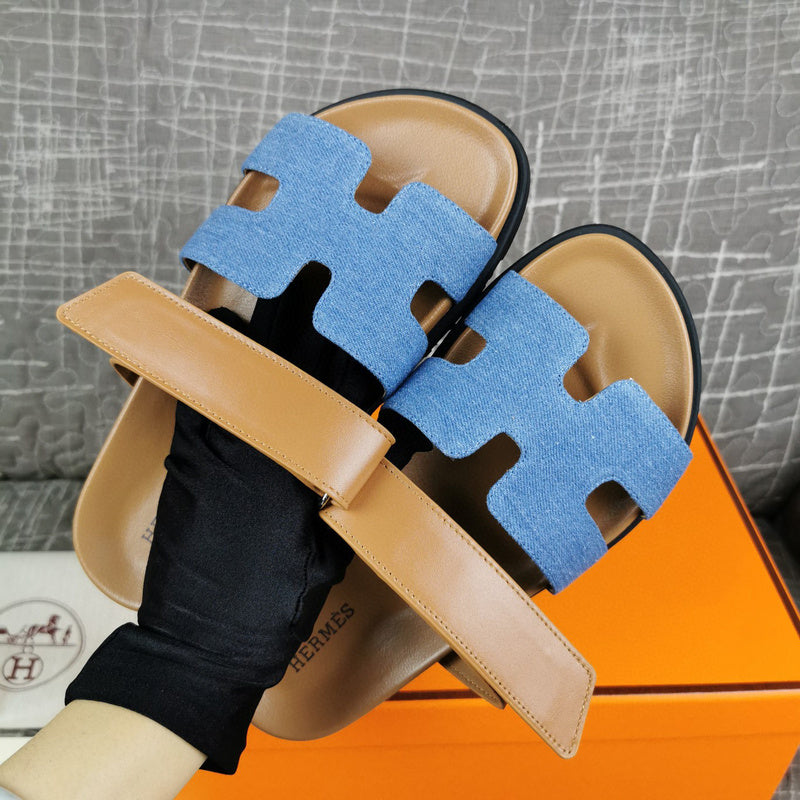Hermes sandals Style 109 - side profile detail
