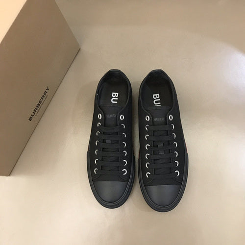Burberry shoes Style 298 - texture and material detail