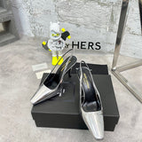 Three-quarter angle view of Saint Laurent luxury piece style No.074