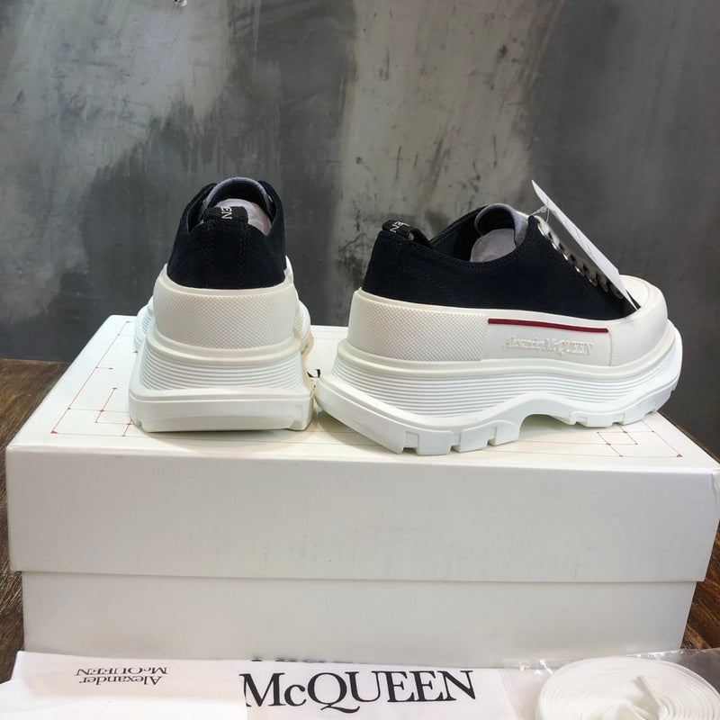 Alexander McQueen Burgundy Block Heel Pumps - Sole Detail View