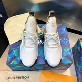 Three-quarter angle view of Louis Vuitton luxury piece style No.148