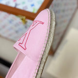 Texture and finish detail of Louis Vuitton luxury piece style No.113