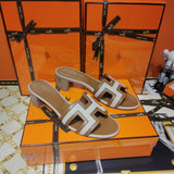 Hermes sandals Style 049 - sole and craftsmanship detail
