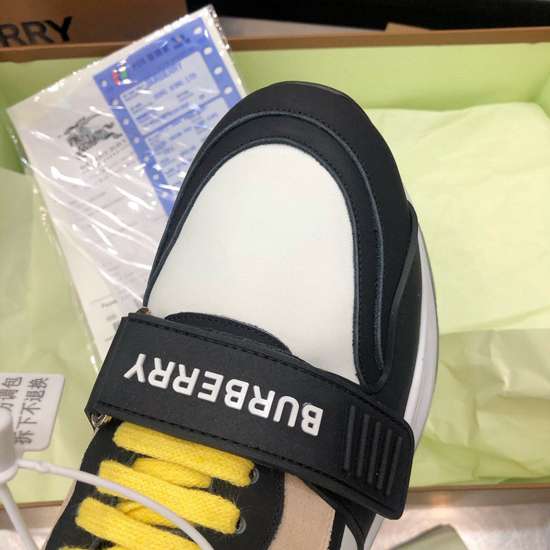 Burberry shoes Style 080 - logo and branding close-up