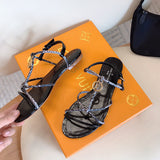 Styling view of Louis Vuitton luxury piece style No.006