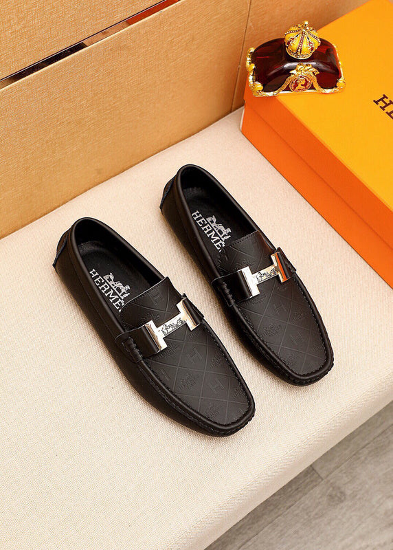 Hermes shoes Style 041 - close-up of refined designer finish (alternate angle)