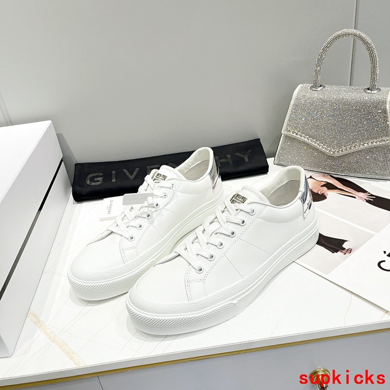 Givenchy shoes Style 094 - top view showing design