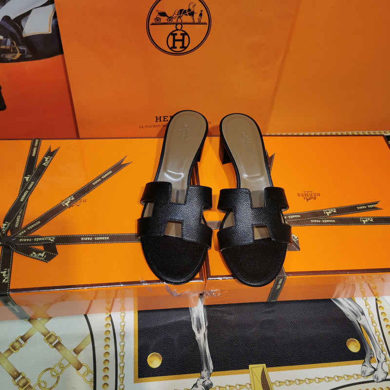 Hermès White Crisscross Strap Sandals - Detail Shot of Craftsmanship