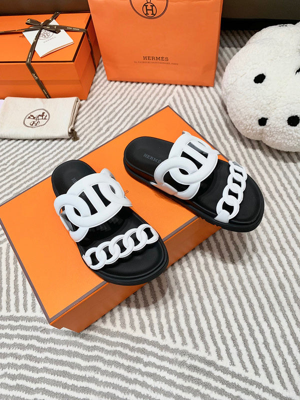 Hermes sandals Style 211 - top view showing design
