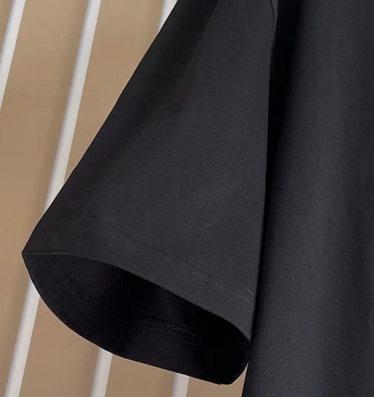 Texture and finish detail of Givenchy luxury piece style No.122
