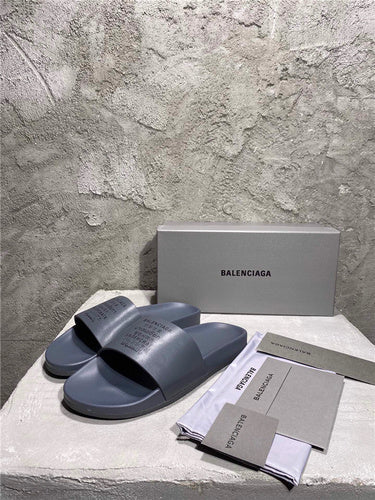 Balenciaga sandals Style 137 - texture and material detail