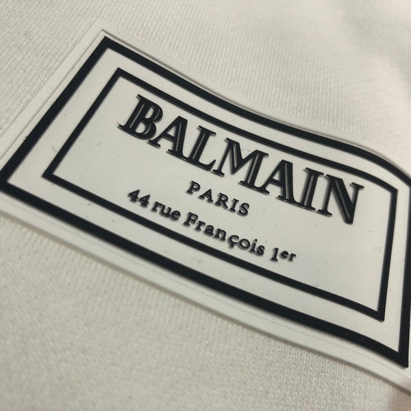 Three-quarter angle view of Balmain luxury piece style No.040