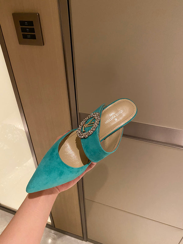 Louis Vuitton shoes Style 272 - logo and branding close-up