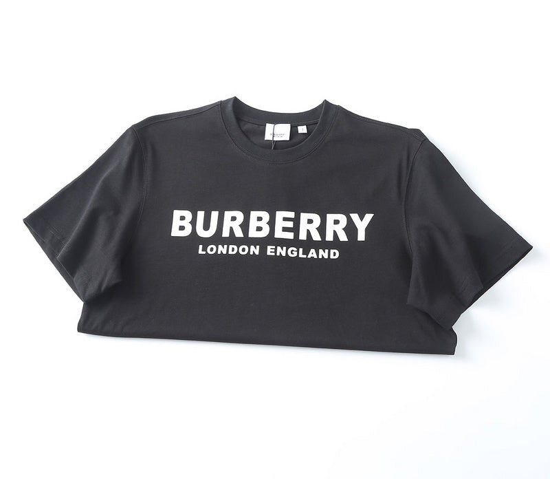 Three-quarter angle view of Burberry luxury piece style No.320