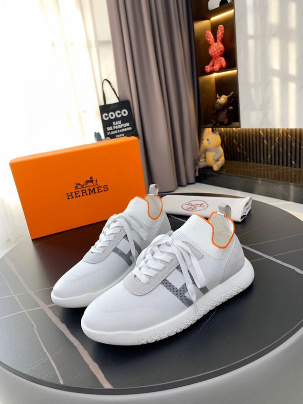Hermes shoes Style 190 - side profile detail