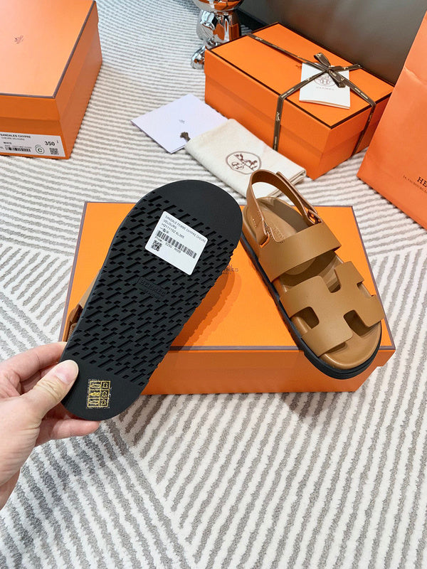 Hermes sandals Style 218 - logo and branding close-up