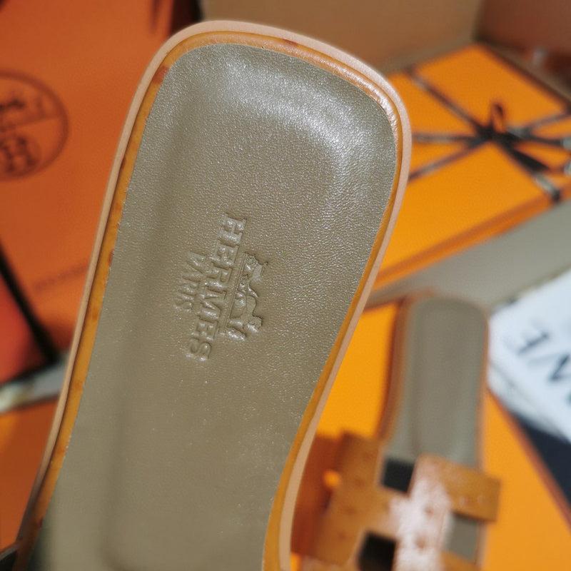 Hermès Burgundy Slide Sandals - Lifestyle Styling Shot