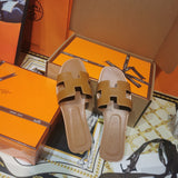 Hermès Red Crisscross Strap Sandals - Toe Detail View