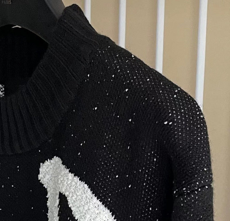 Texture and finish detail of Givenchy luxury piece style No.171