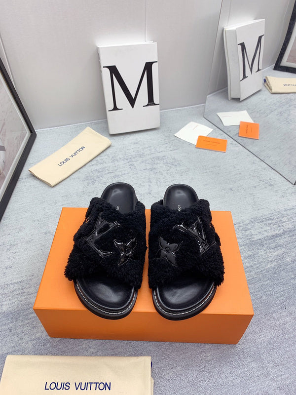 Louis Vuitton shoes Style 344 - packaging and accessories