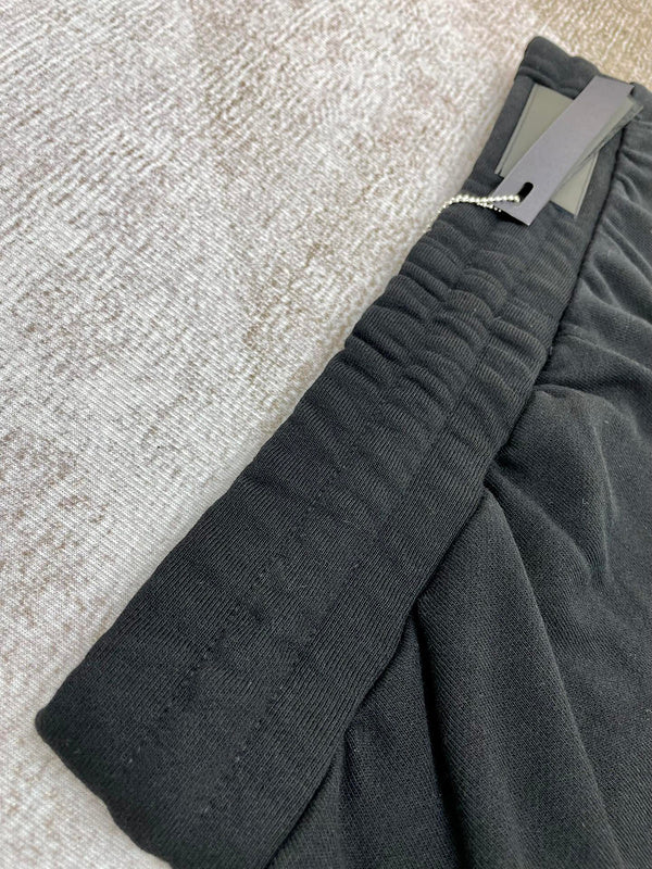 Side profile view of Amiri luxury piece style No.058