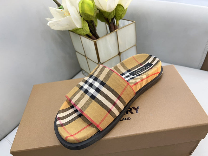 Burberry shoes Style 242 - side profile detail