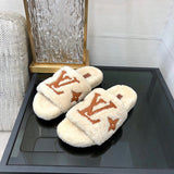 Louis Vuitton shoes Style 324 - top view showing design