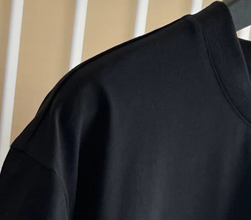 Back view of Givenchy luxury piece style No.116