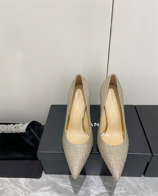 Front view of Saint Laurent luxury piece style No.064