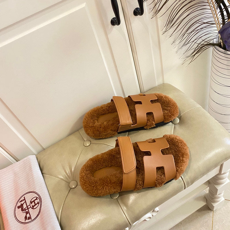 Hermes sandals Style 084 - packaging and accessories