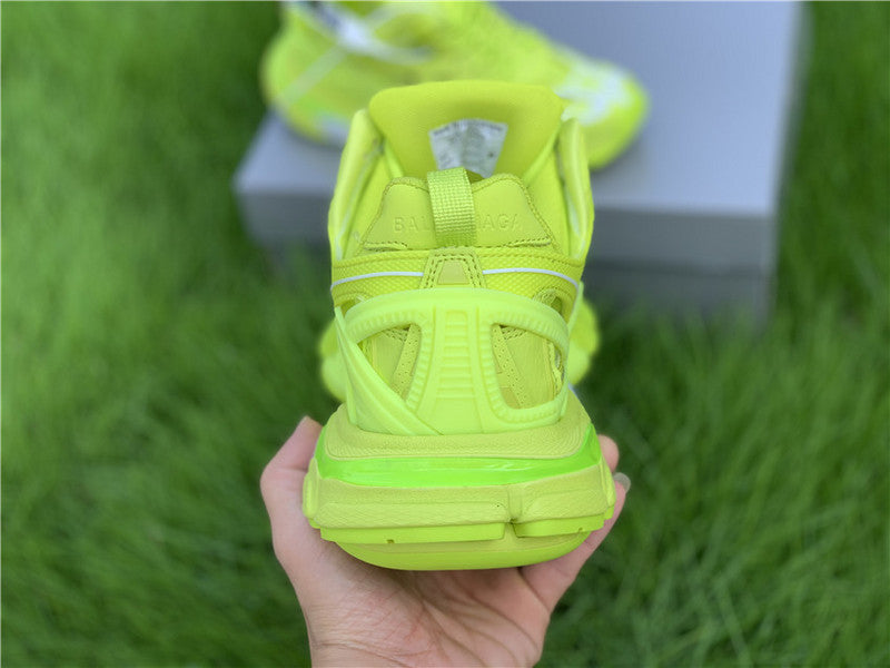 Balenciaga shoes Style 305 - packaging and accessories