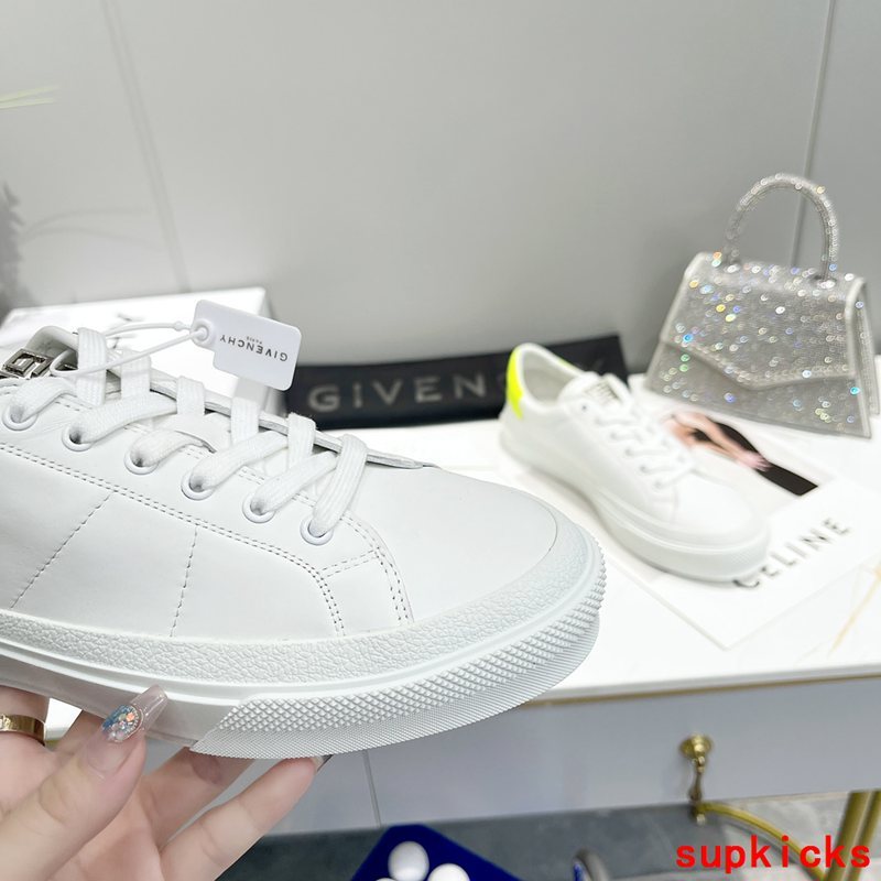Givenchy Grey Chunky Platform Sneakers - Toe Detail View