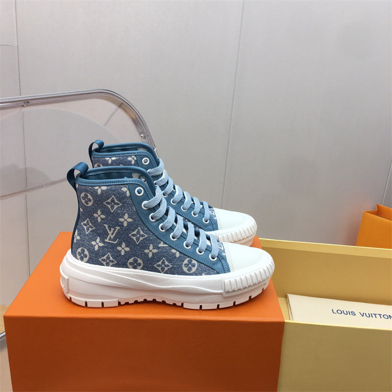 Louis Vuitton shoes Style 269 - full pair display