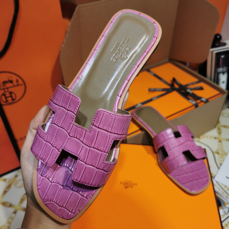 Hermes sandals Style 112 - front view, statement logo accent