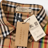 Three-quarter angle view of Burberry luxury piece style No.015