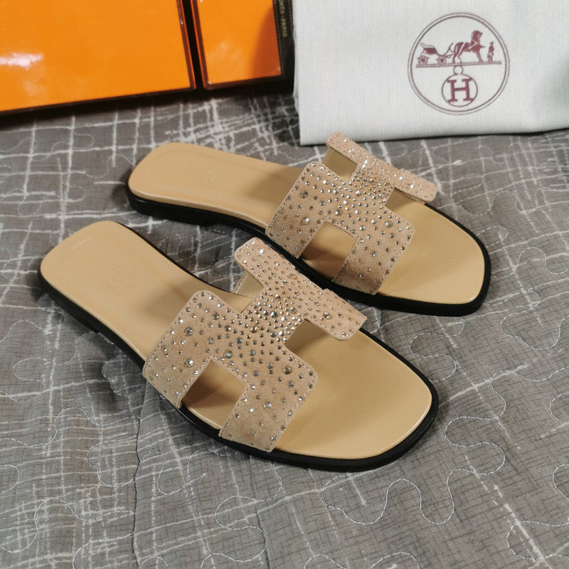 Hermès Nude Platform Sandals - Close-Up Texture View