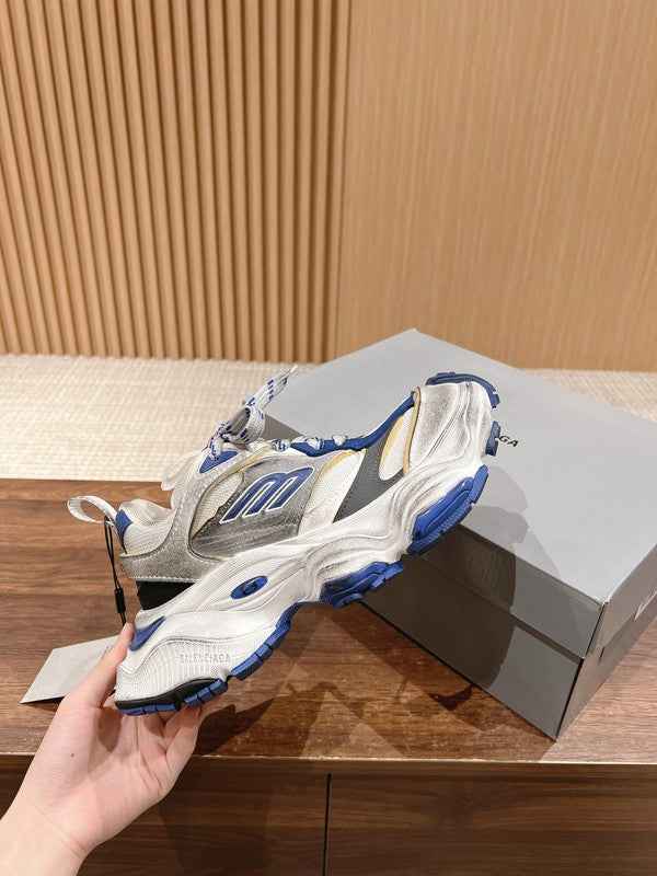 Balenciaga shoes Style 031 - back heel detail