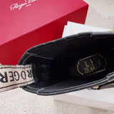 Texture and finish detail of Roger Vivier luxury piece style No.054